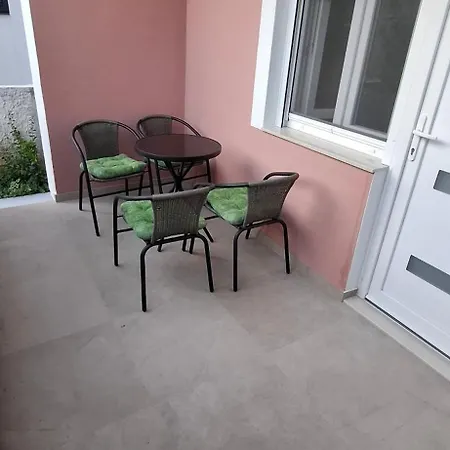 招待所 Josip&stella